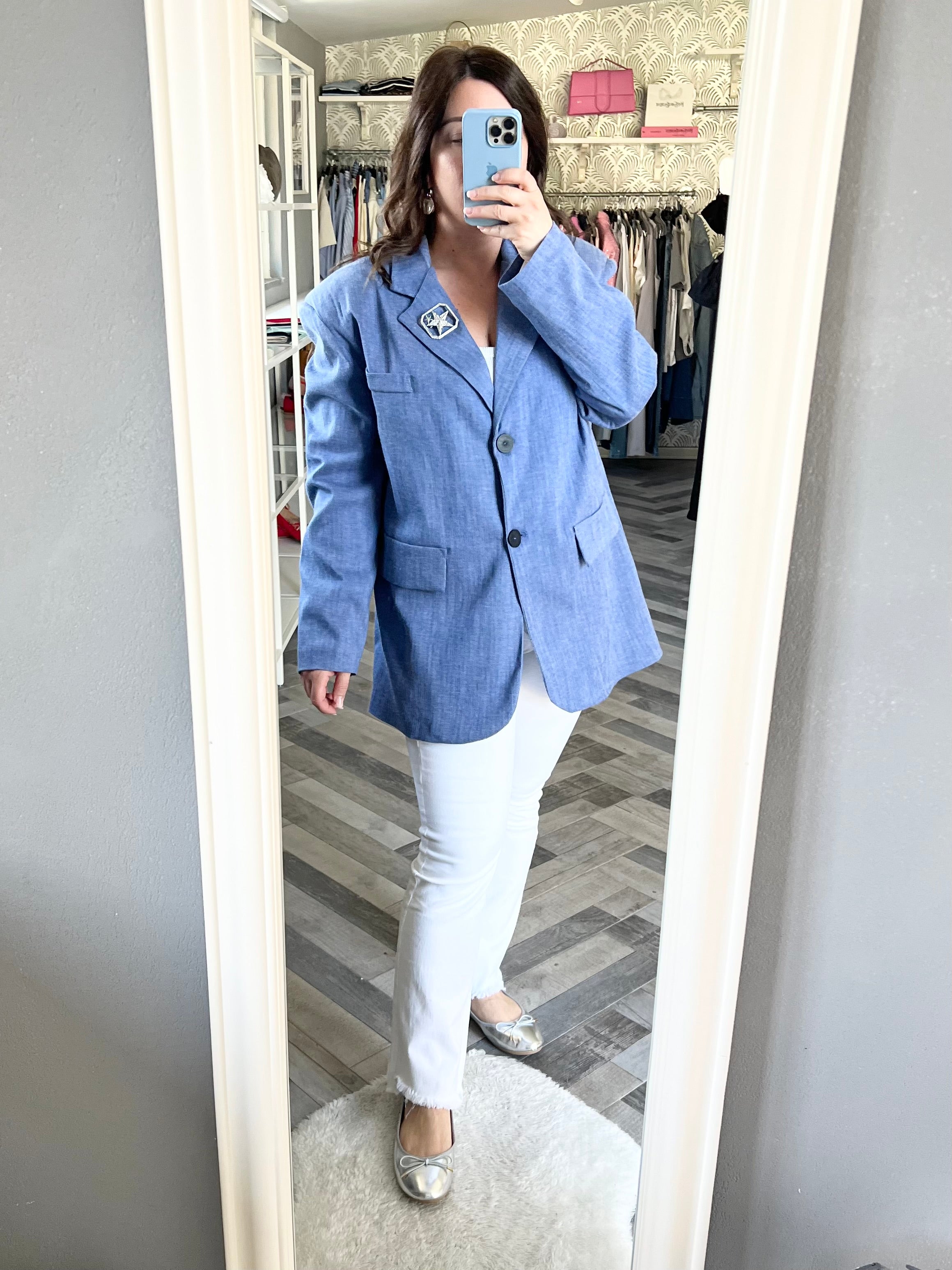 Blazer over jeans chambray