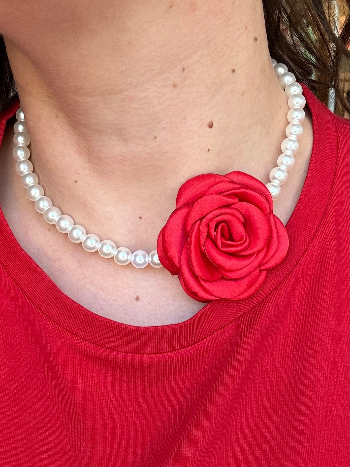 Collana perle e rosa