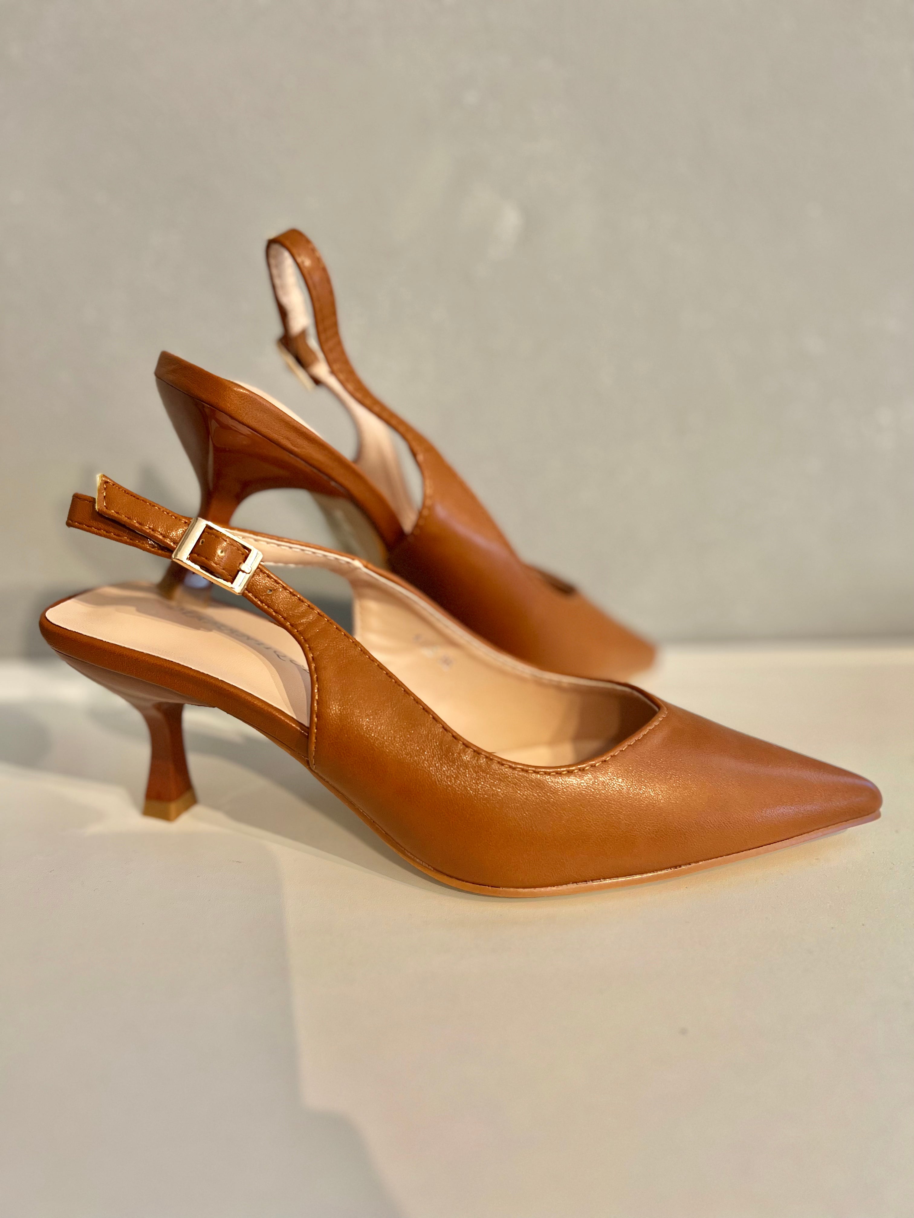 Slingback in ecopelle